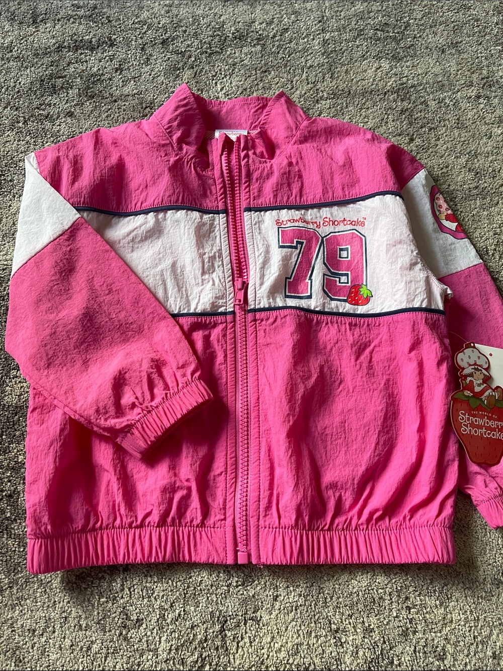 NWT Strawberry Shortcake Girls Pink Windbreaker Jacket Lightweight Zip Coat